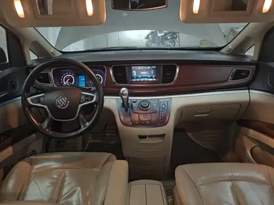 Buick GL8 2018, 173299 км, за 57400 CNY - фото 6