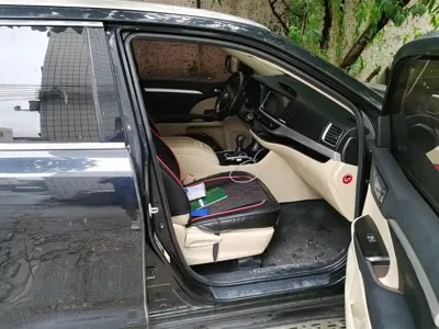 Toyota Highlander 2018, 68400 км, за 107000 CNY - фото 8