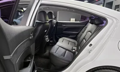 Hyundai Avante 2018, 38391 км, за 9990000 KRW - фото 12