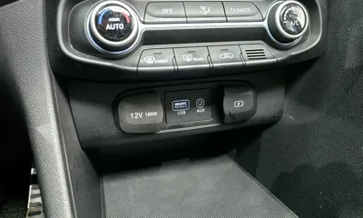 Hyundai Veloster 2019, 121107 км, за 11900000 KRW - фото 12