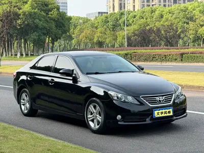 Toyota Reiz 2012, 170000 км, за 23800 CNY