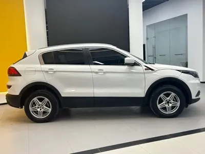 Qoros Qoros 5 2019, 68000 км, за 23800 CNY - фото 8