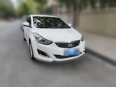 Hyundai Elantra (5th Generation 2016, 139300 км, за 36899.38 CNY
