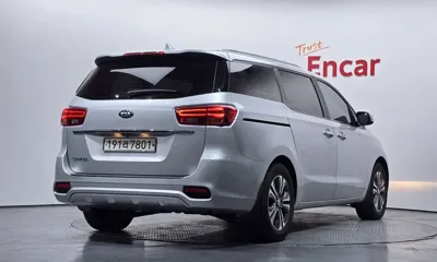 Kia Canival 2019, 42017 км, за 15090000 KRW - фото 2