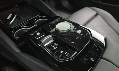 BMW 5-Series 2024, 21115 км, за 54000000 KRW - фото 9