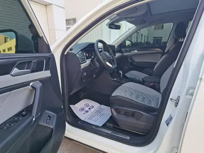 Volkswagen Tayron 2023, 21900 км, за 175799 CNY - фото 6