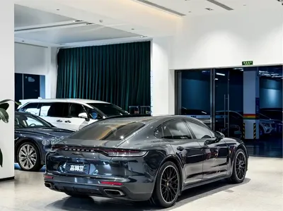 Porsche Panamera 2021, 54000 км, за 565000 CNY