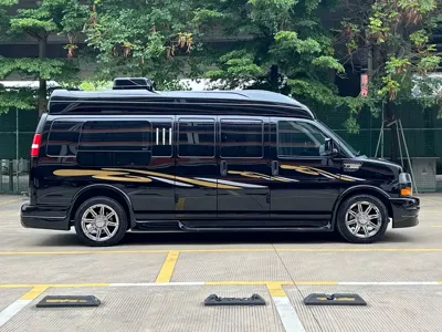 GMC Savana 2012, 130000 км, за 79800 CNY
