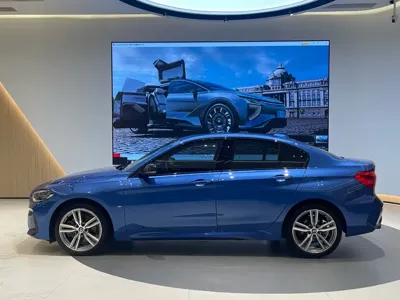 BMW 1 Series 2019, 26000 км, за 78800 CNY