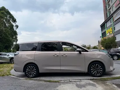 Wuling 星光730新能源 2025, 4000 км, за 96800 CNY - фото 6