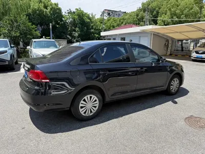 Volkswagen Santana 2021, 75000 км, за 39800 CNY - фото 9