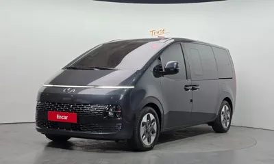 Hyundai Staria · 2022 год