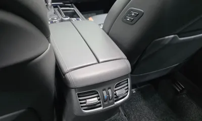 Hyundai Genesis 2016, 99153 км, за 18500000 KRW - фото 32