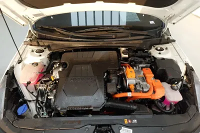 Hyundai Avante 2023, 87900 км, за 17500000 KRW - фото 6