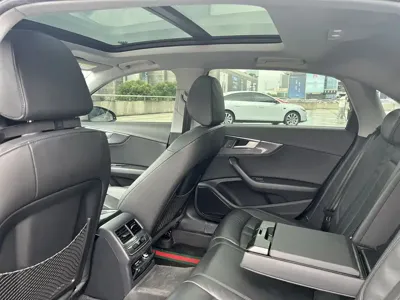 Audi A4L 2020, 67000 км, за 89800 CNY - фото 11