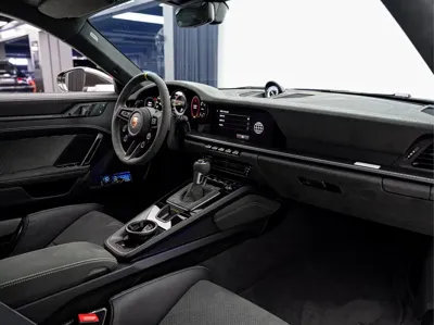 Porsche 911 2026, 2000 км, за 6687700 CNY