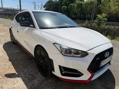 Hyundai Veloster · 2021 год