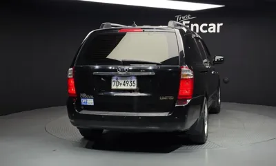 Kia Canival 2006, 177027 км, за 2090000 KRW