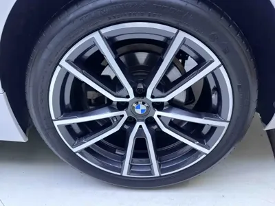 BMW 3 Series 2023, 29500 км, за 227000 CNY - фото 21