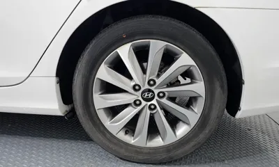 Hyundai Sonata 2013, 130707 км, за 6200000 KRW - фото 21