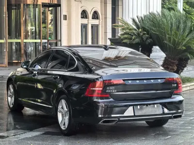 Volvo S90 2018, 42000 км, за 89600 CNY - фото 8