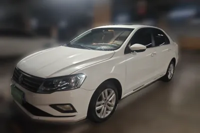 Volkswagen Jetta · 2017 год