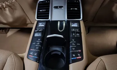 Porsche Panamera 2016, 66382 км, за 36300000 KRW - фото 36