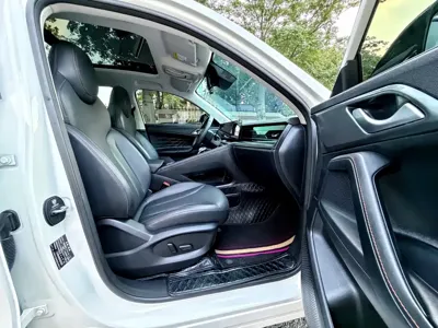 Roewe RX5 2024, 7000 км, за 59800 CNY - фото 17