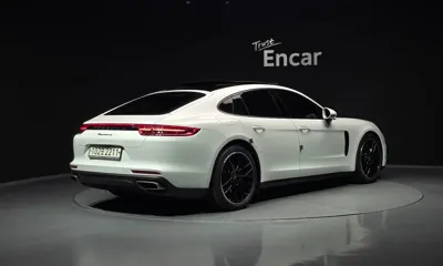 Porsche Panamera 2018, 81441 км, за 64900000 KRW