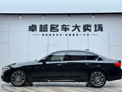 BMW 5 Series 2018, 124000 км, за 128800 CNY