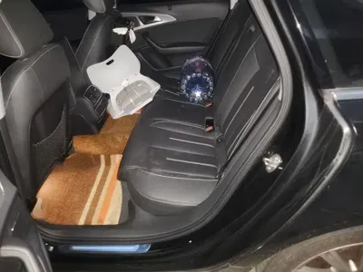 Audi A6L 2018, 47800 км, за 126600 CNY - фото 15