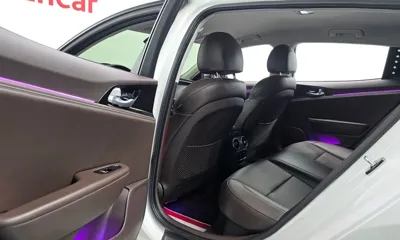 Kia Stinger 2018, 108968 км, за 14300000 KRW - фото 12