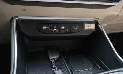 Kia Canival 2025, 2231 км, за 41500000 KRW - фото 30