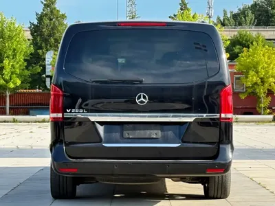 Mercedes-Benz V-Class 2017, 145000 км, за 116800 CNY - фото 8