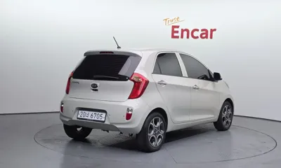 Kia Morning 2013, 134464 км, за 3200000 KRW