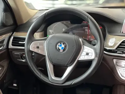BMW 7 Series 2021, 56500 км, за 378000 CNY - фото 10