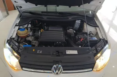 Volkswagen Polo 2016, 86100 км, за 43425.43 CNY - фото 24