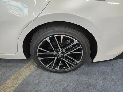 Toyota Camry 2026, 4 км, за 56500000 KRW - фото 5
