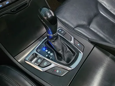 Hyundai Grandeur 2015, 161450 км, за 6980000 KRW - фото 16