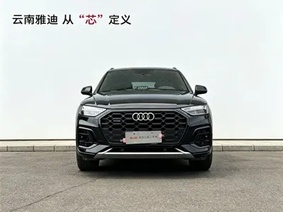 Audi Q5L 2023, 38800 км, за 195600 CNY