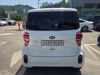 Kia Ray 2021, 102742 км, за 9900000 KRW