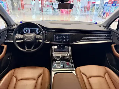 Audi Q7 2024, 90000 км, за 319000 CNY - фото 6