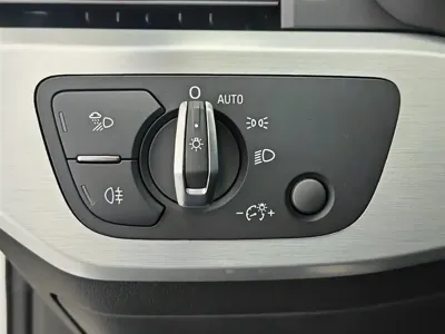Audi A4L 2019, 60700 км, за 92800 CNY - фото 21