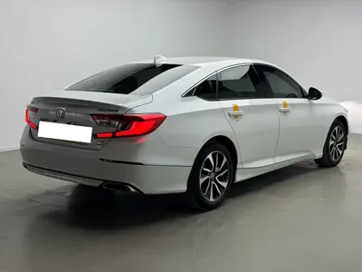 Honda Accord 2021, 43800 км, за 96900 CNY