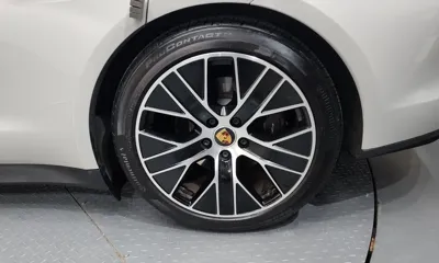 Porsche Taycan 2022, 68601 км, за 89600000 KRW - фото 21
