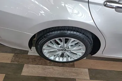 Toyota Camry 2018, 108800 км, за 105259.76 CNY - фото 20