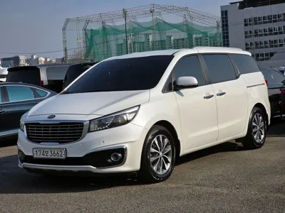 Kia Canival · 2016 год