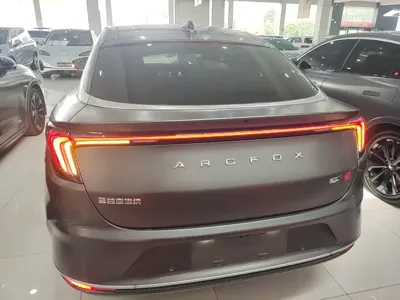 Arcfox Alpha S 2023, 59900 км, за 105800 CNY - фото 6