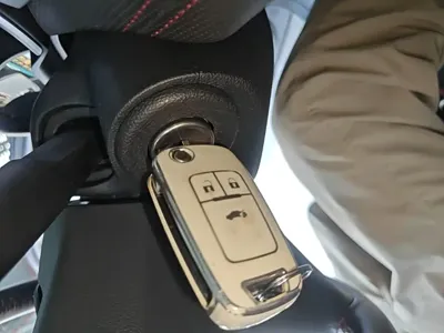 Chevrolet Monza 2019, 73000 км, за 30800 CNY - фото 9
