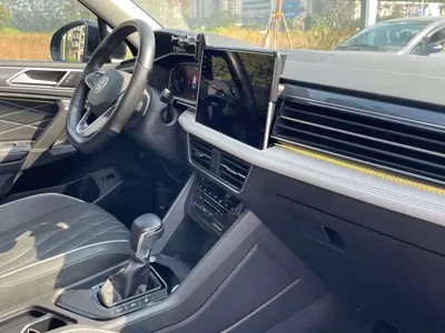 Volkswagen Tiguan L 2021, 50000 км, за 99800 CNY - фото 16